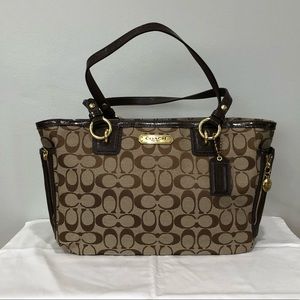Coach Signature Gallery East West Jacquard Tote